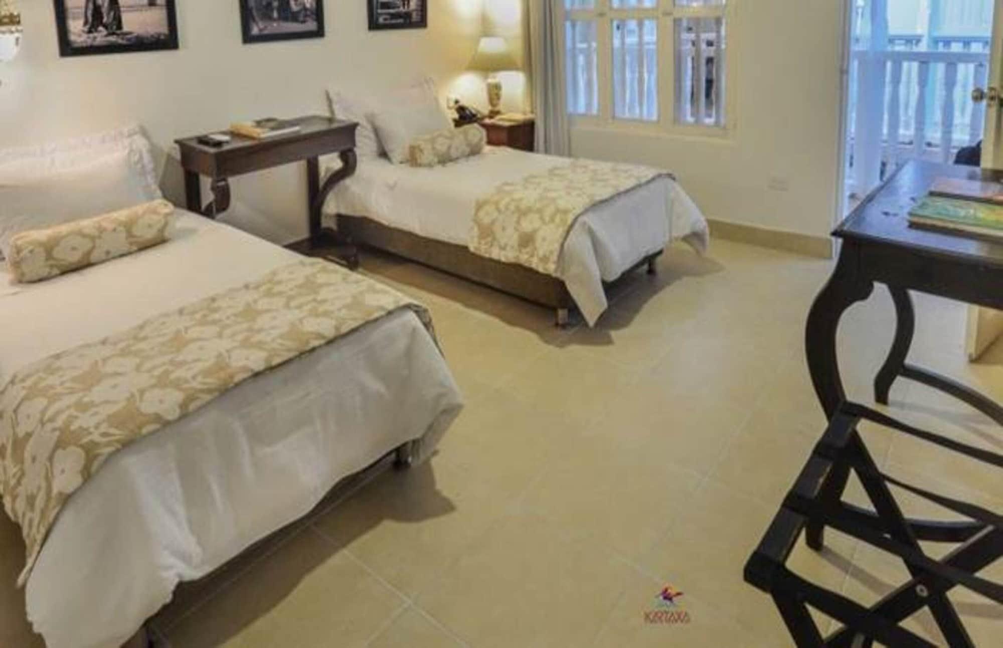 Hotel Kartaxa Cartagena Esterno foto