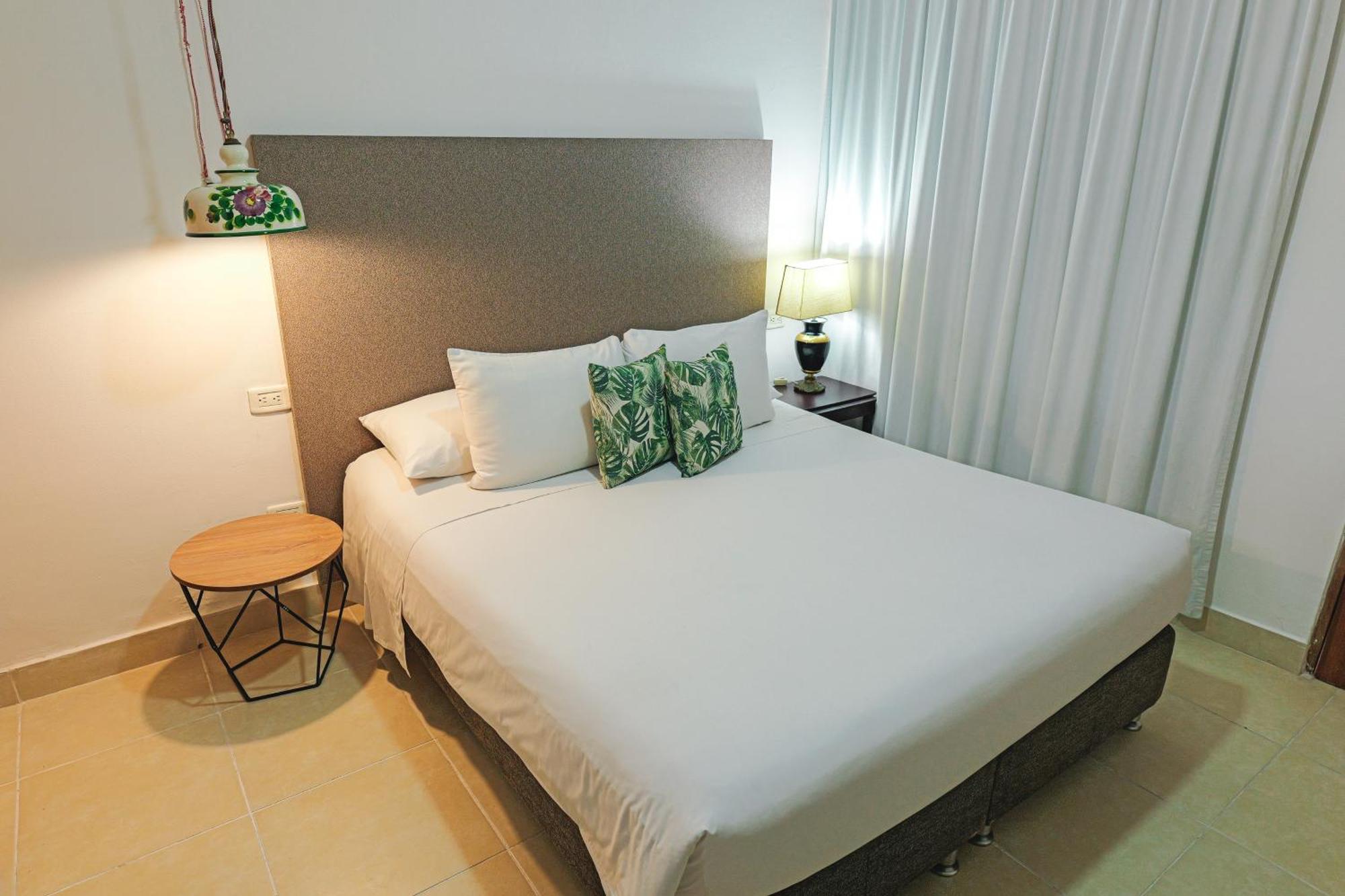 Hotel Kartaxa Cartagena Esterno foto