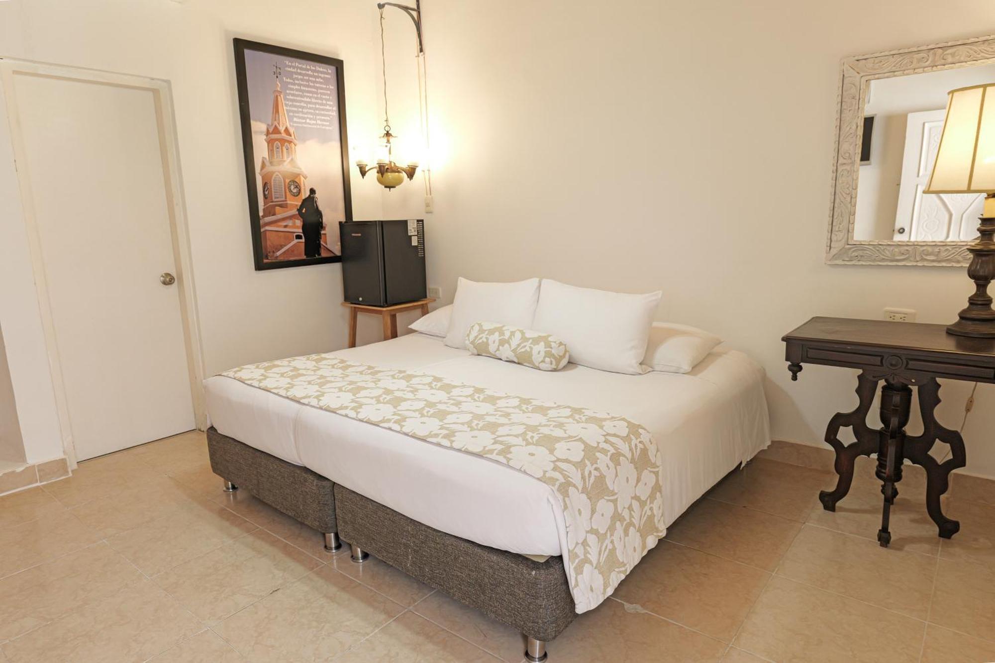 Hotel Kartaxa Cartagena Esterno foto