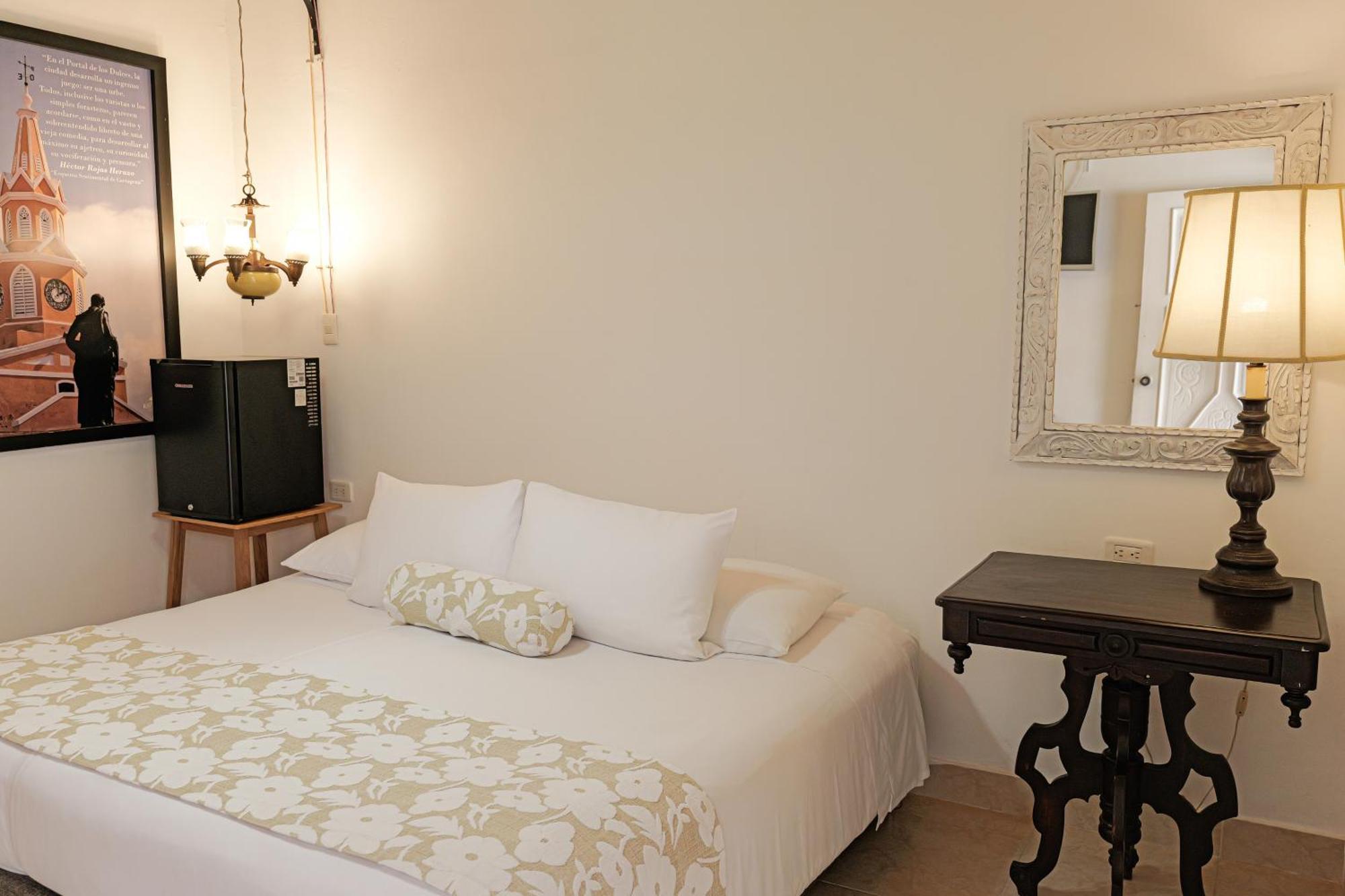 Hotel Kartaxa Cartagena Esterno foto