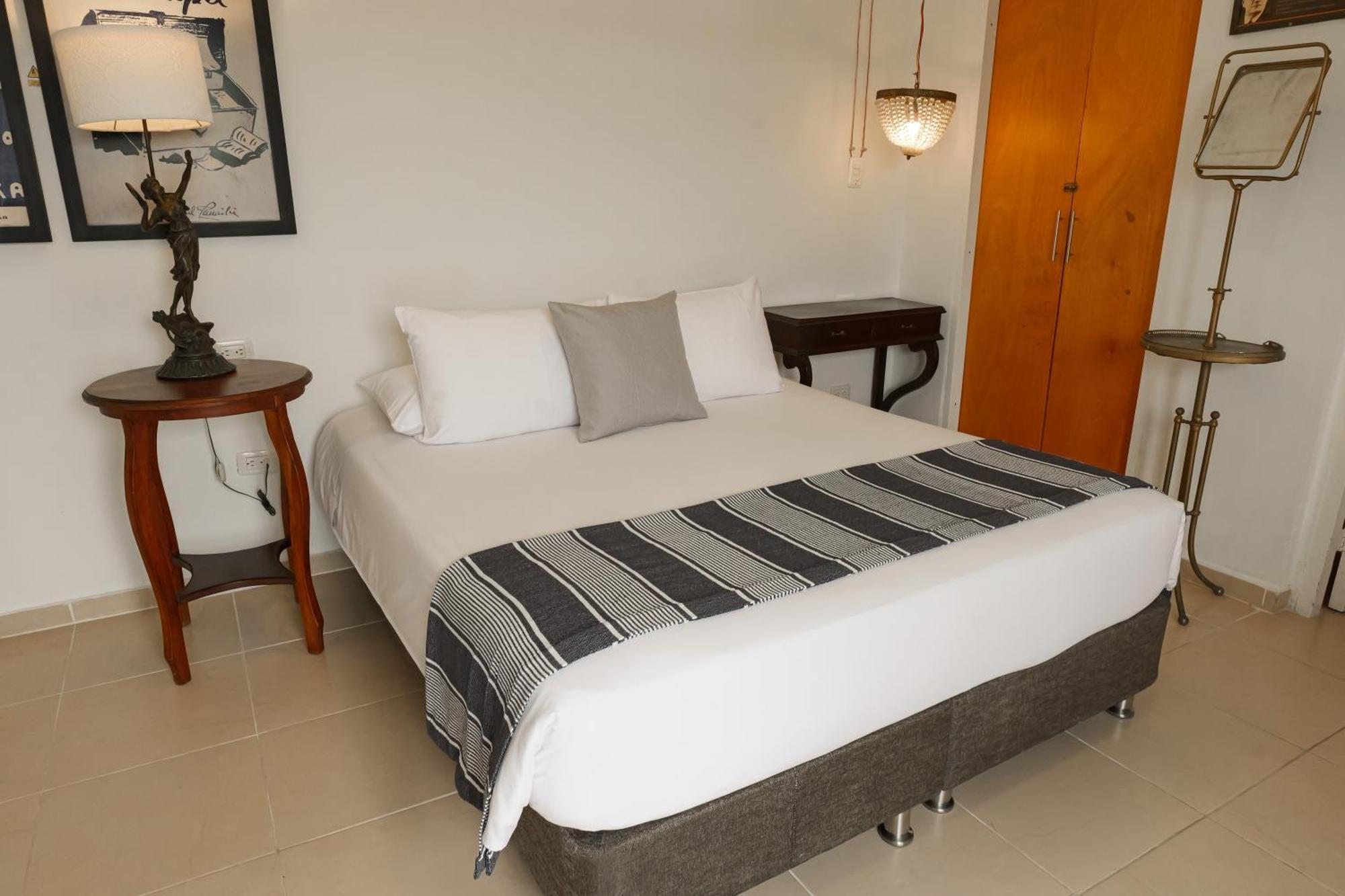 Hotel Kartaxa Cartagena Esterno foto