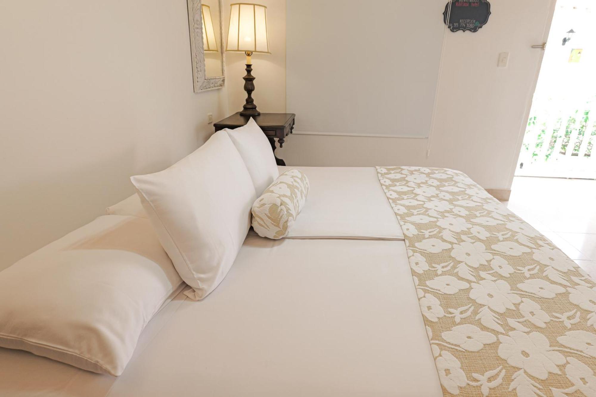Hotel Kartaxa Cartagena Esterno foto