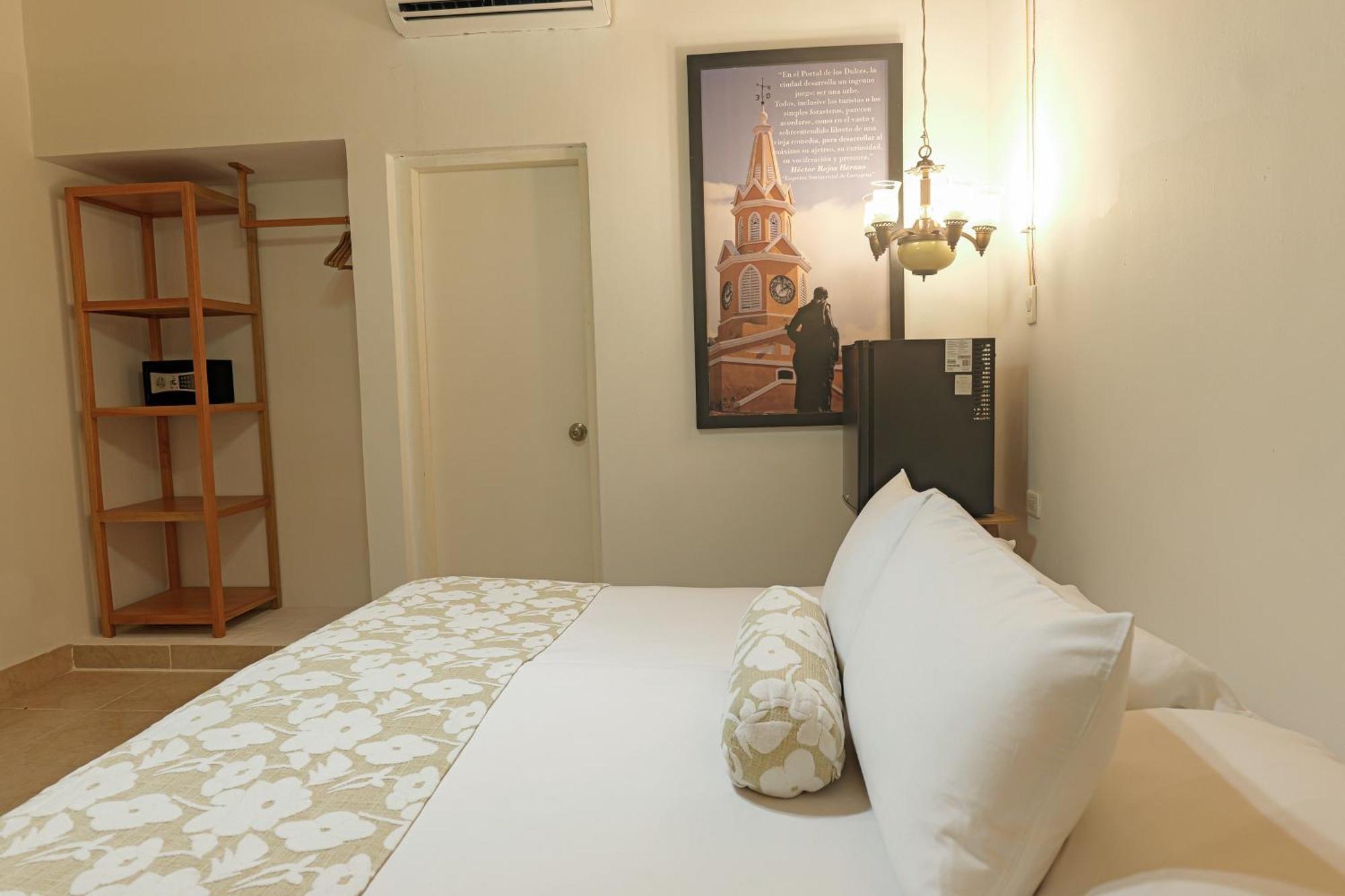 Hotel Kartaxa Cartagena Esterno foto