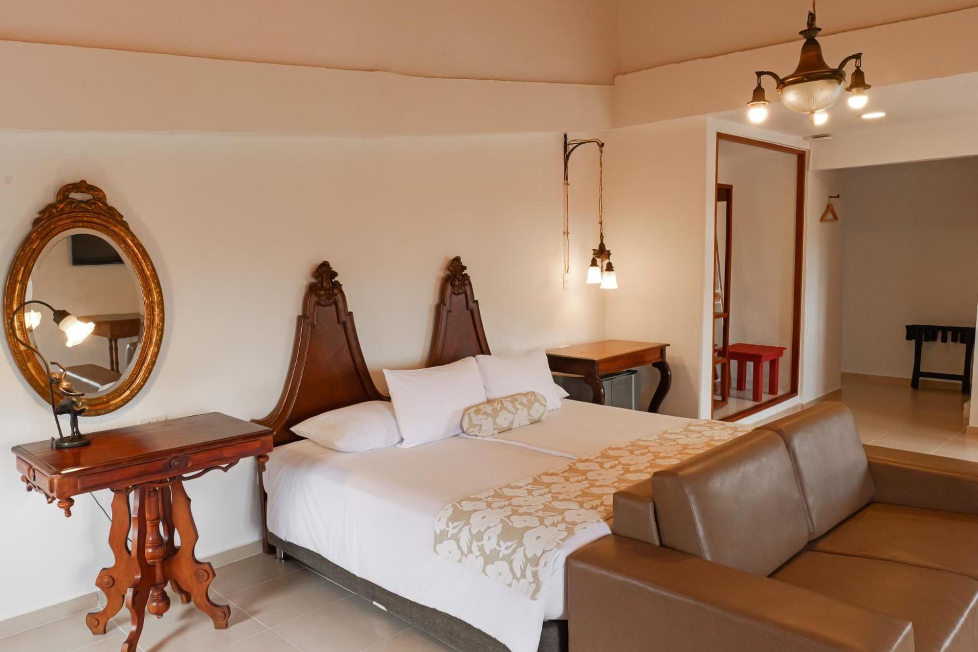 Hotel Kartaxa Cartagena Esterno foto
